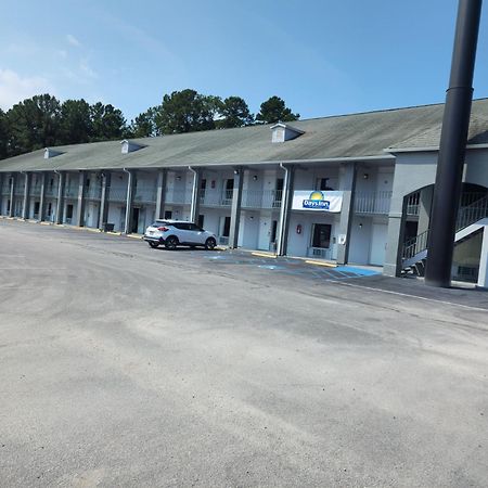 Days Inn By Wyndham Hardeeville Near Hilton Head Ngoại thất bức ảnh