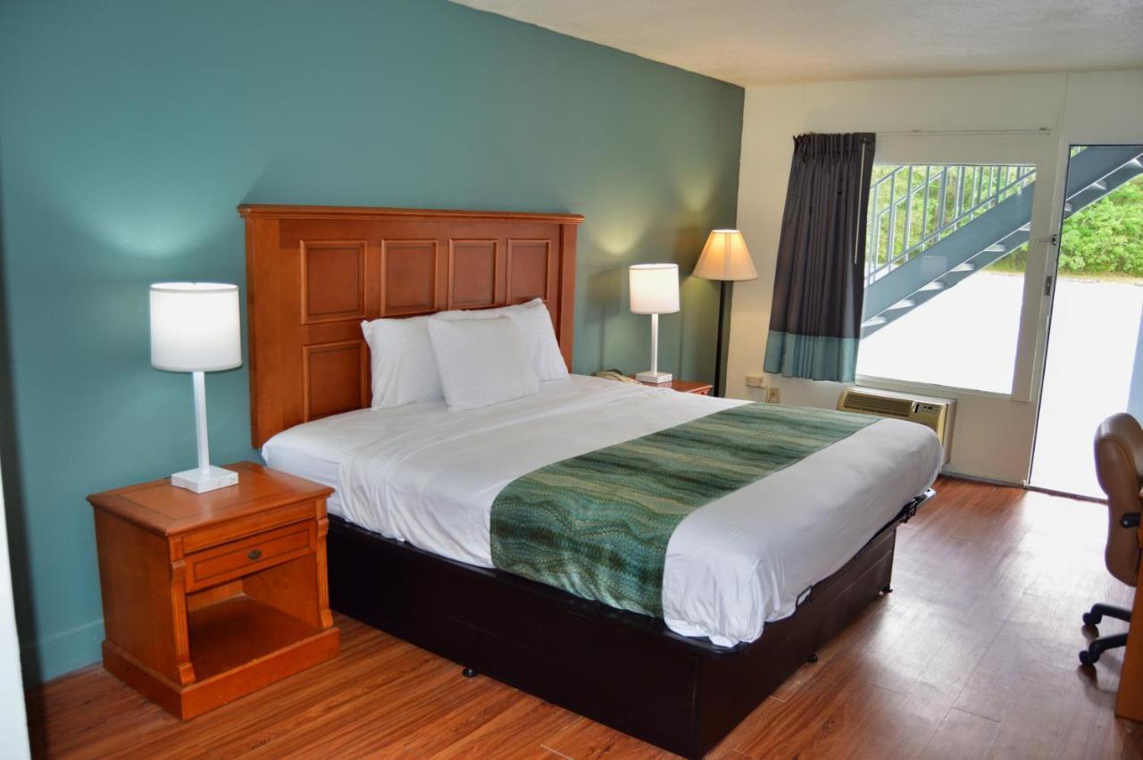 Days Inn By Wyndham Hardeeville Near Hilton Head Ngoại thất bức ảnh