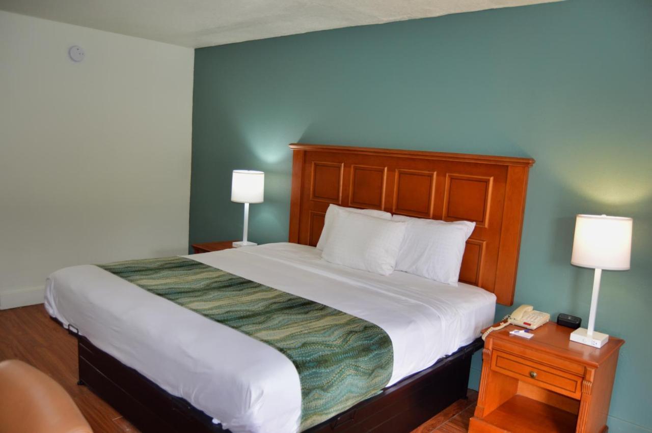 Days Inn By Wyndham Hardeeville Near Hilton Head Ngoại thất bức ảnh