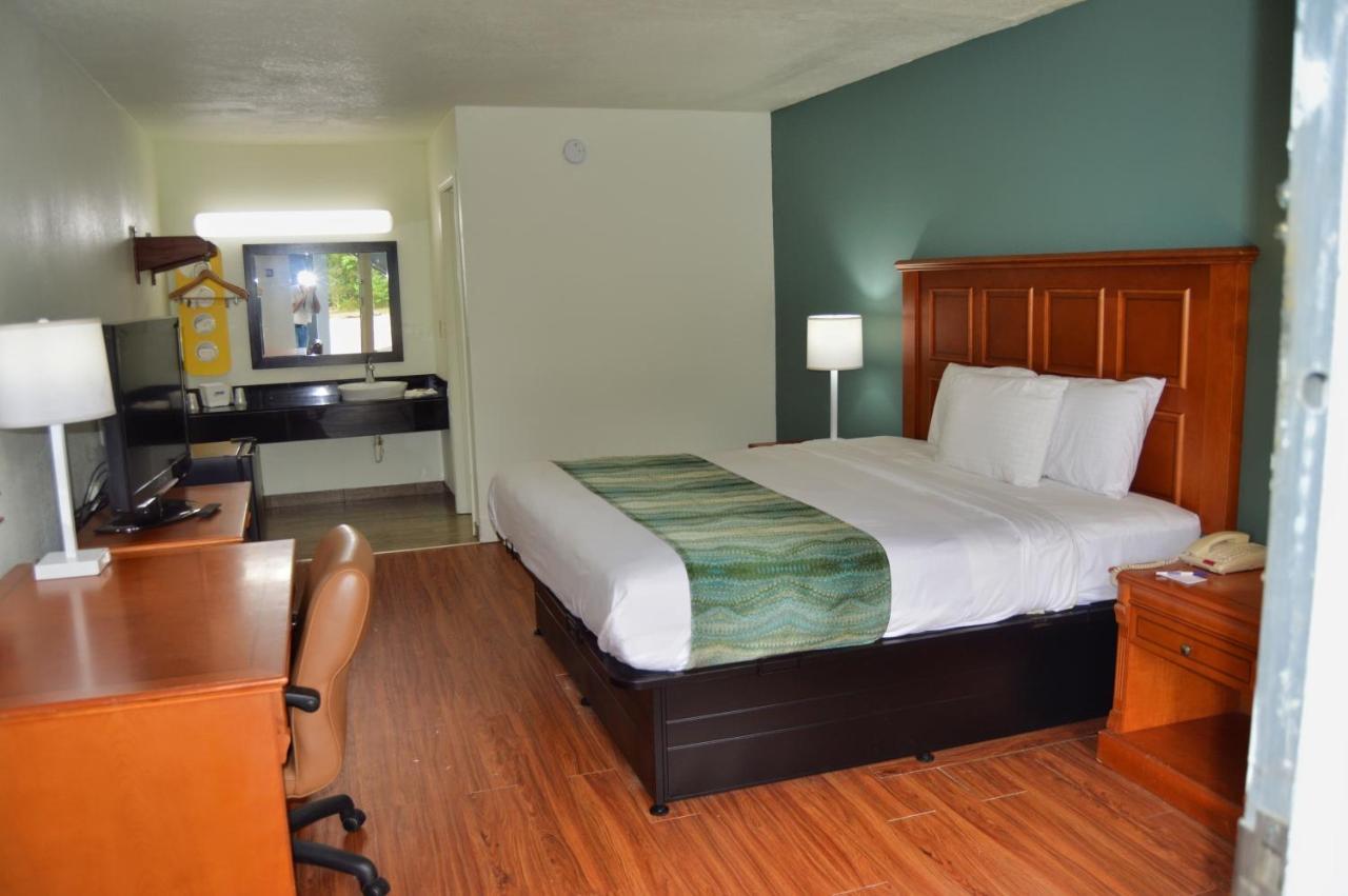 Days Inn By Wyndham Hardeeville Near Hilton Head Ngoại thất bức ảnh