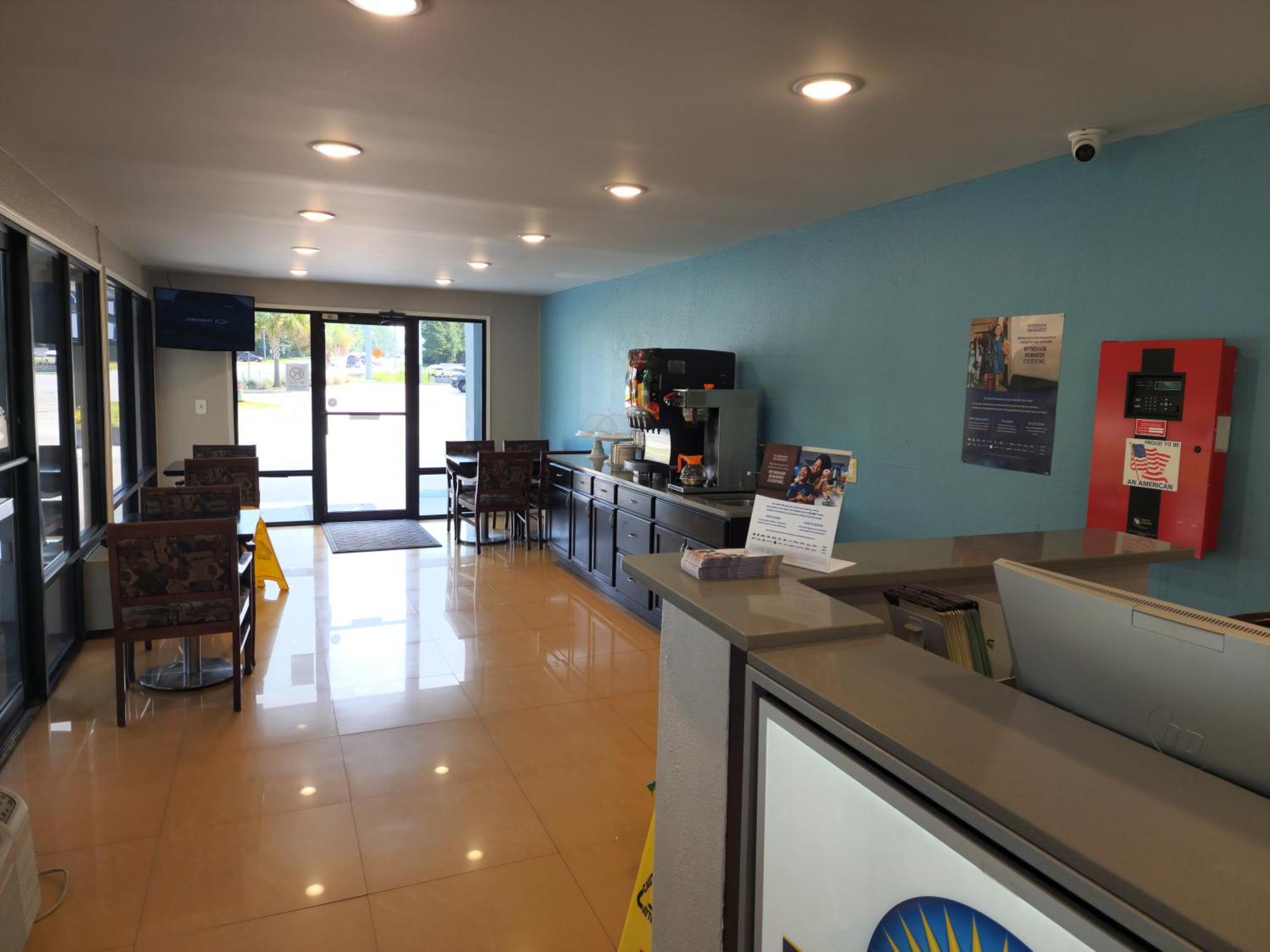 Days Inn By Wyndham Hardeeville Near Hilton Head Ngoại thất bức ảnh