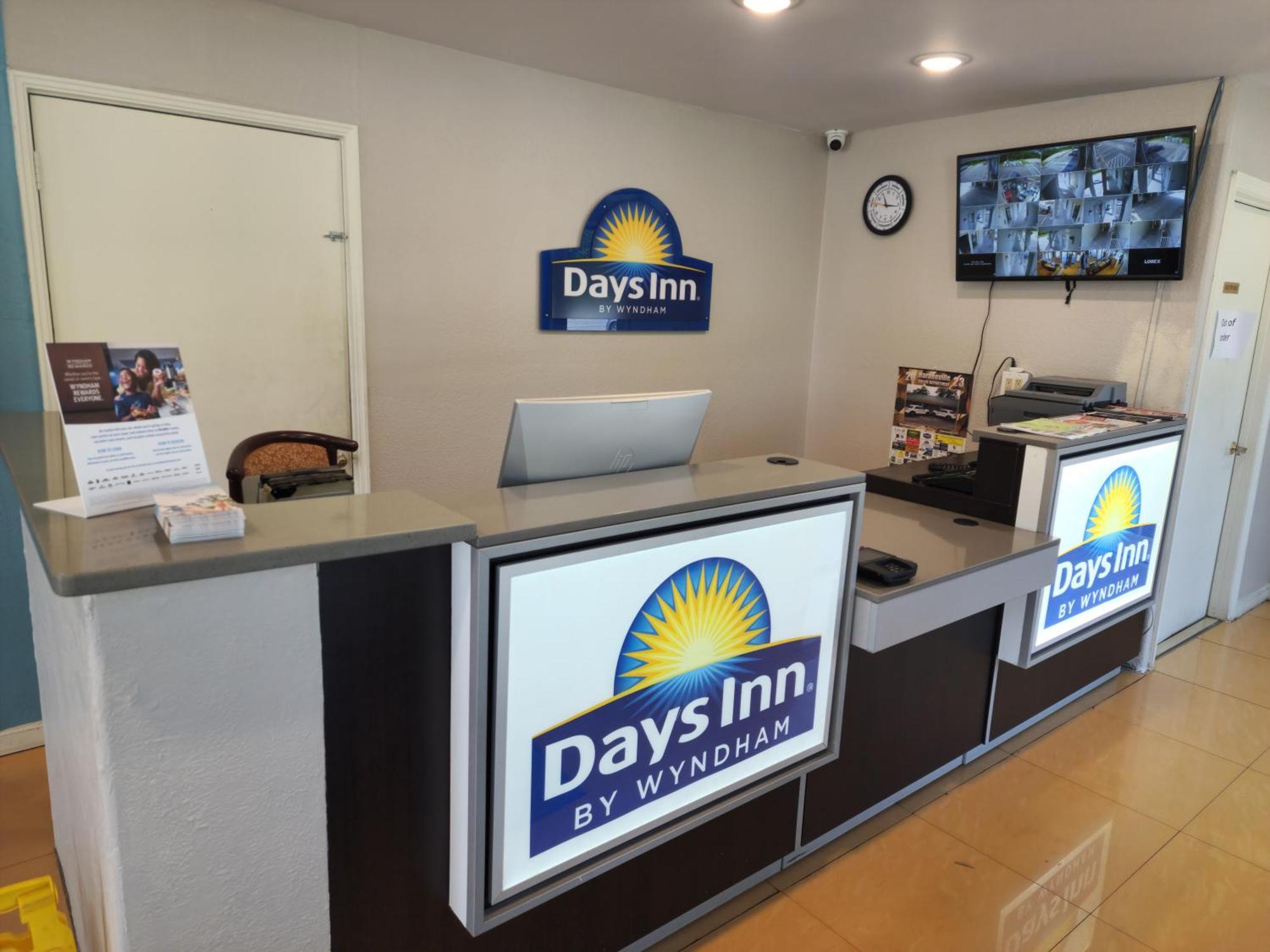 Days Inn By Wyndham Hardeeville Near Hilton Head Ngoại thất bức ảnh