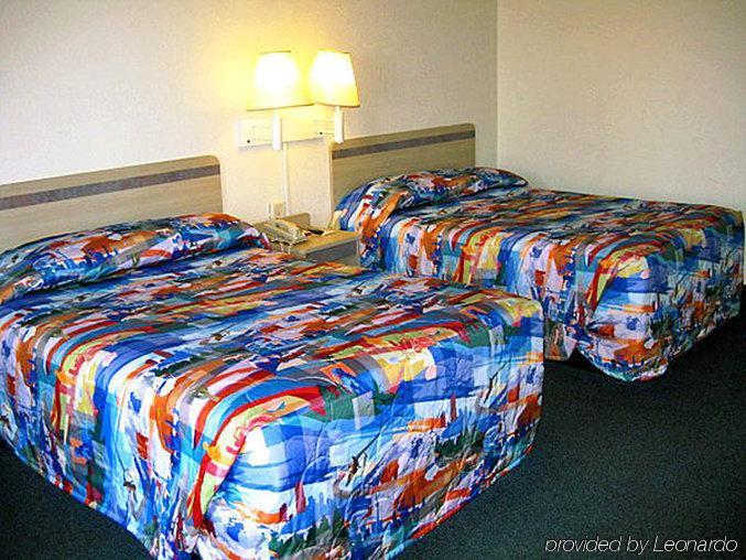 Days Inn By Wyndham Hardeeville Near Hilton Head Ngoại thất bức ảnh