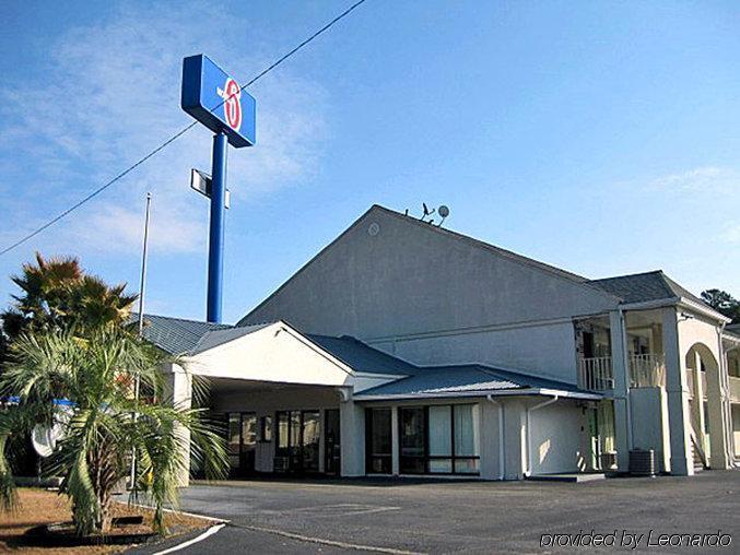 Days Inn By Wyndham Hardeeville Near Hilton Head Ngoại thất bức ảnh