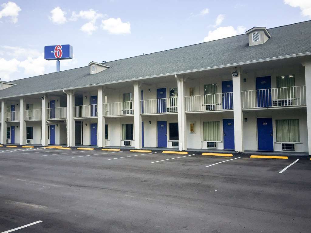 Days Inn By Wyndham Hardeeville Near Hilton Head Ngoại thất bức ảnh